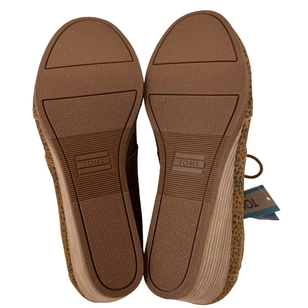 Toms Kala Ortholite Tan Black Mini Cheetah Suede Wedge Comfort Bootie Size 7 NWT